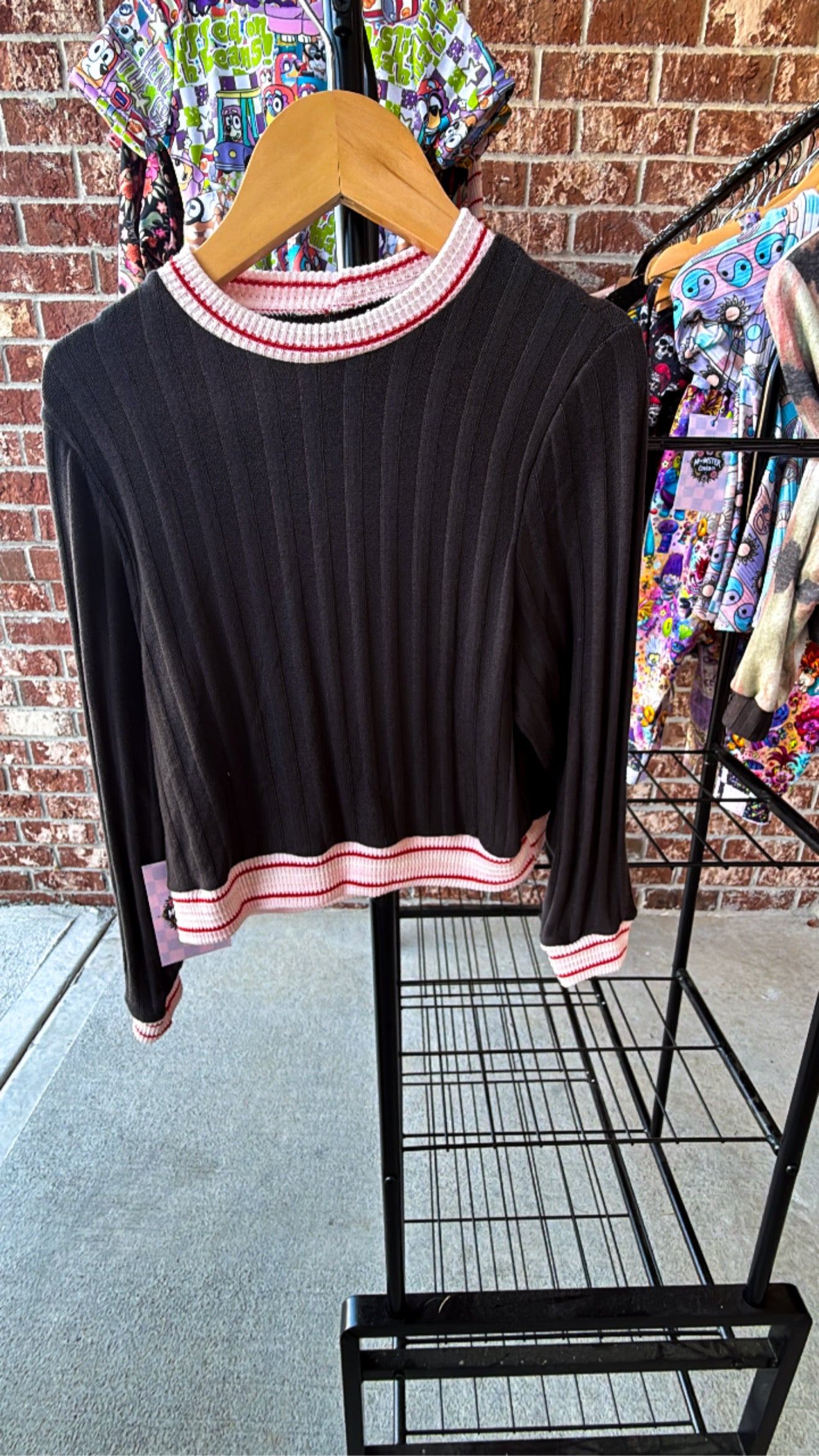 UNISEX CREWNECK SWEATER