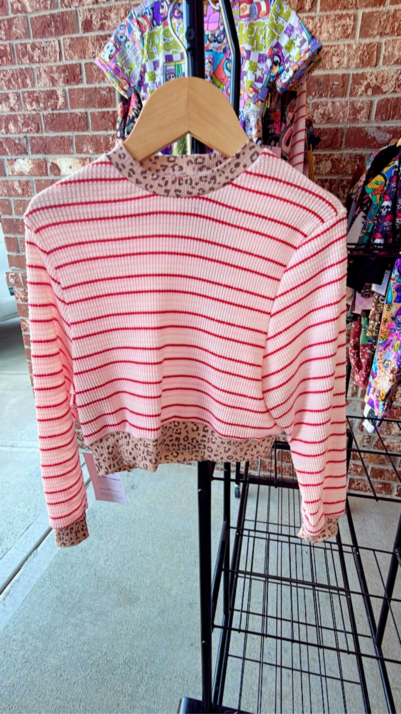 UNISEX CREWNECK SWEATER