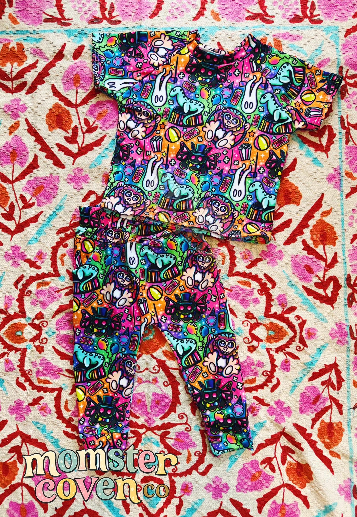 CRYPTID CIRCUS TEE + JOGGERS SET