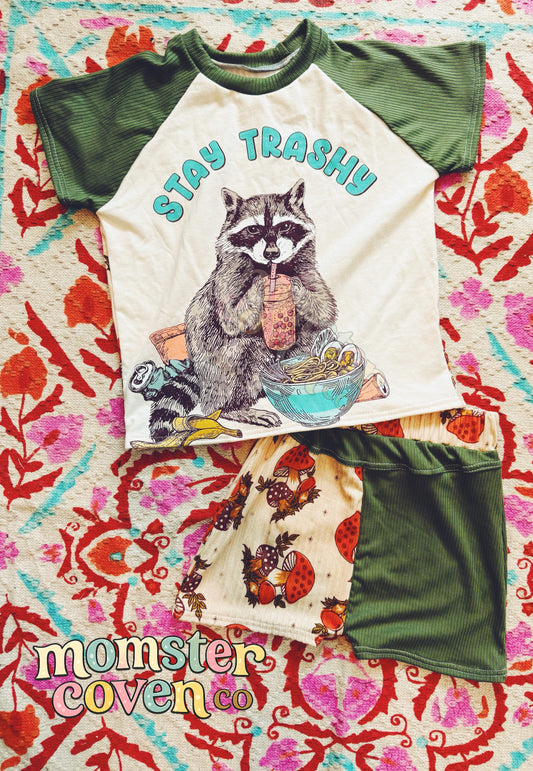 STAY TRASHY TEE SET