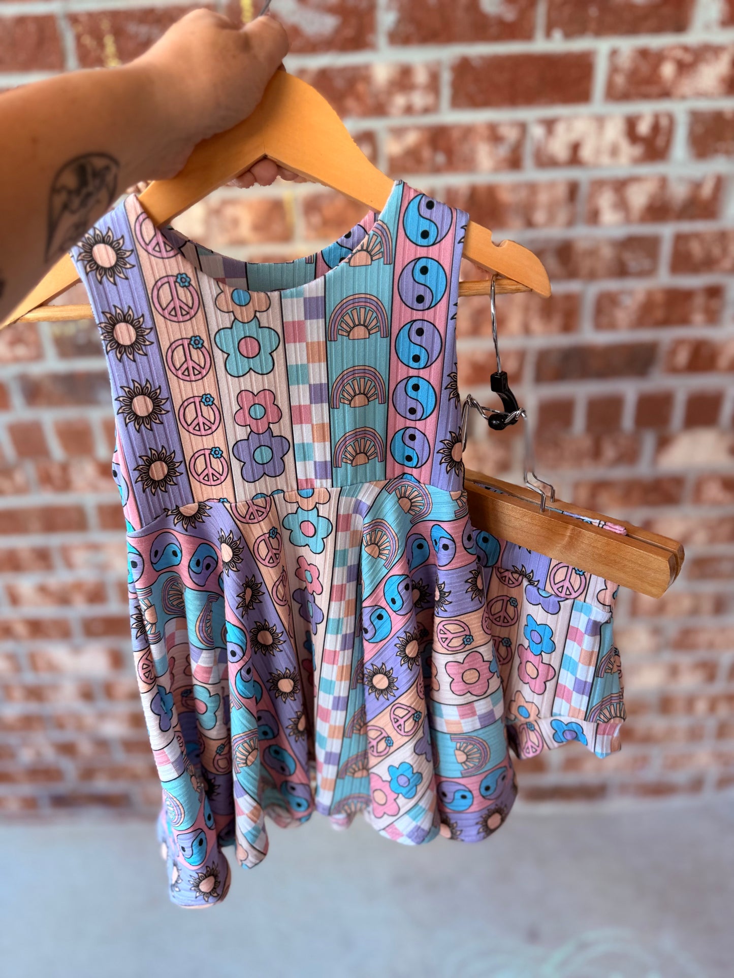 FLORAL YIN YANG TANK PEPLUM + BUMMIE SET